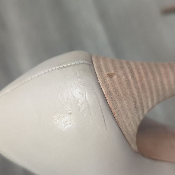 Prada Pumps - Picture 11 of 12